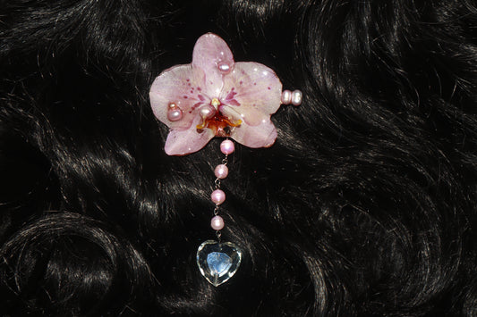 Perlas y Corazón de Cristal Clip