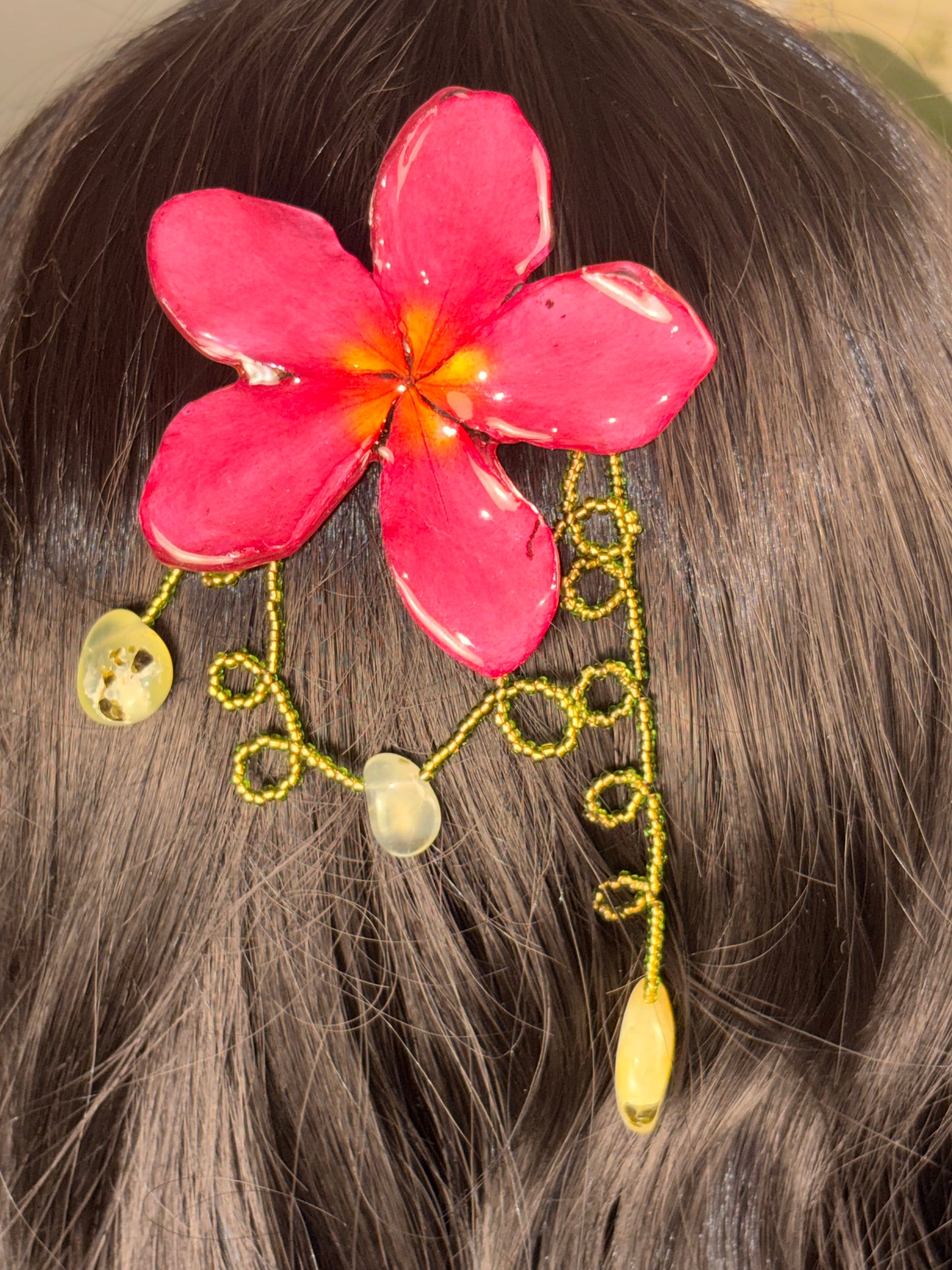 Tropical Clip