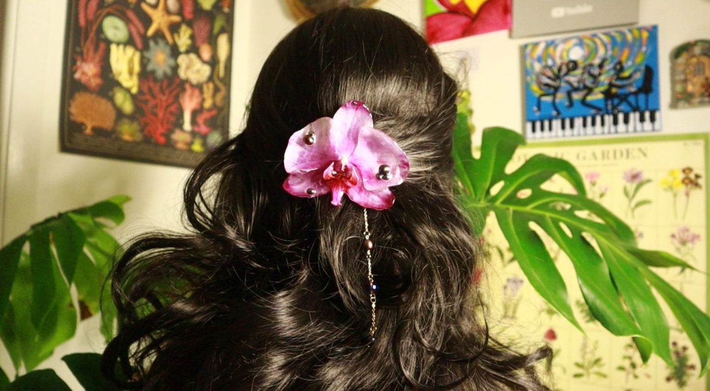 Orchid Clip