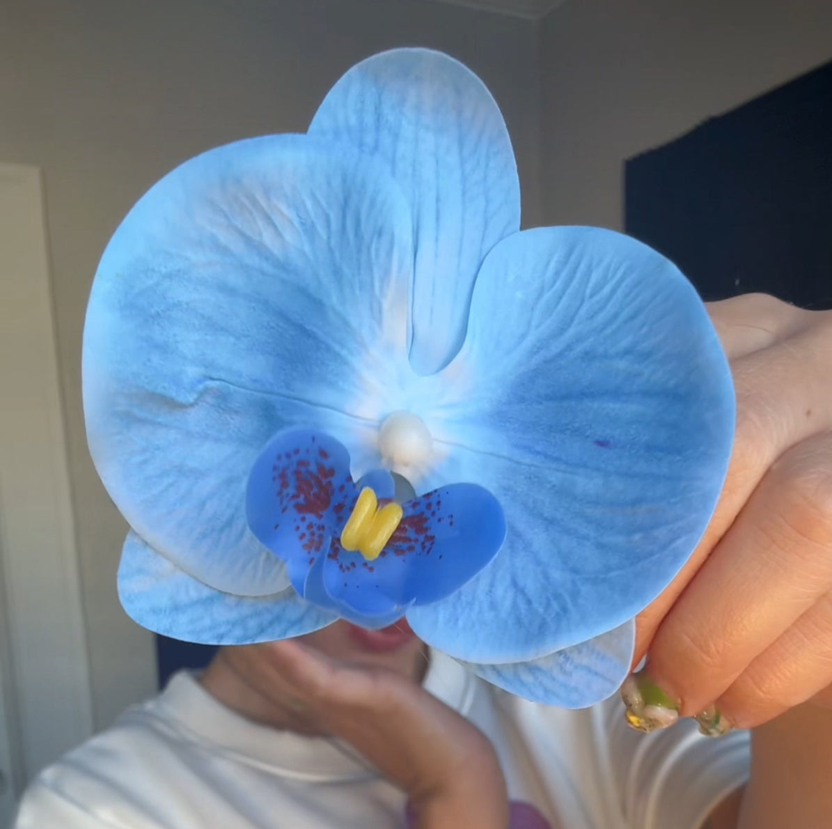 Blue Orchid Clip